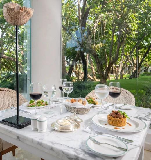 VH Hotels & Resorts VH Hotels & Resorts