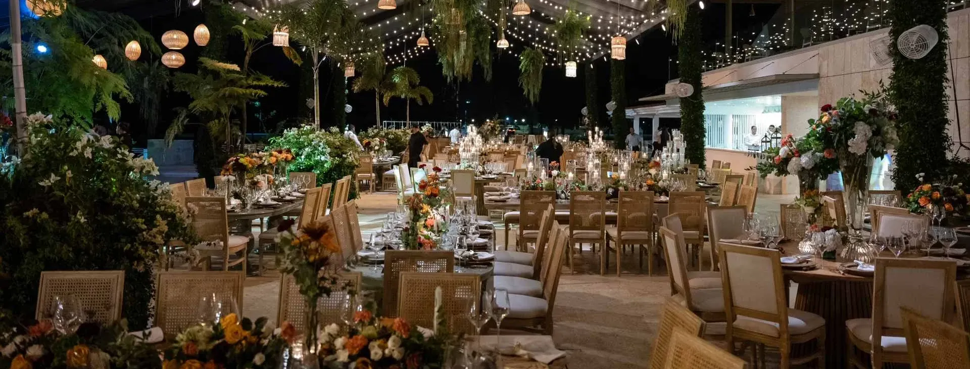 VH Hotels & Resorts VH Hotels & Resorts