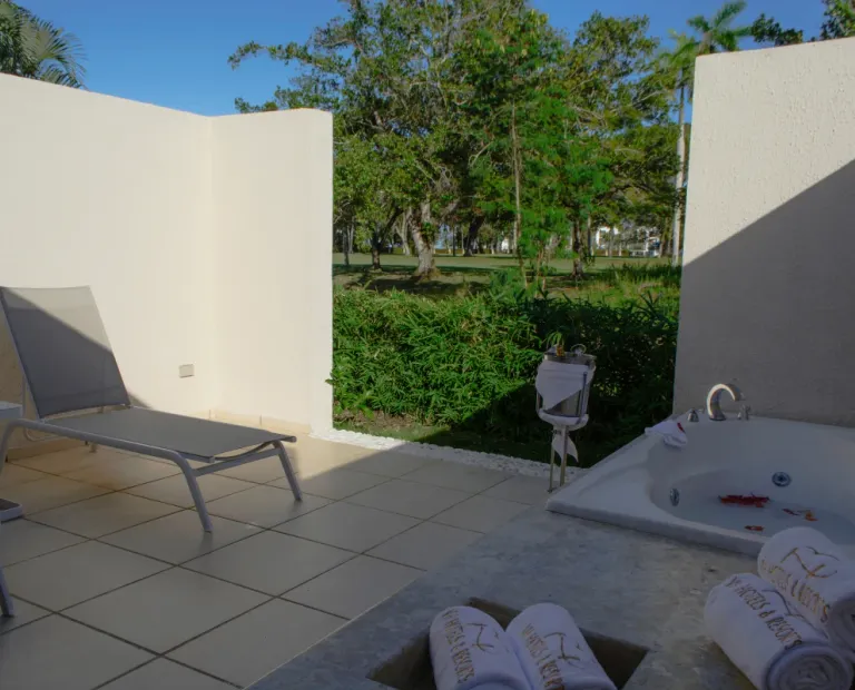 Honeymoon Suites with Royal Package VH Atmosphere Resort & Beach Club Puerto Plata Honeymoon Suites with Royal Package VH Atmosphere Resort & Beach Club Puerto Plata