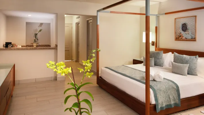 Honeymoon Suites with Royal Package VH Atmosphere Resort & Beach Club Puerto Plata Honeymoon Suites with Royal Package VH Atmosphere Resort & Beach Club Puerto Plata